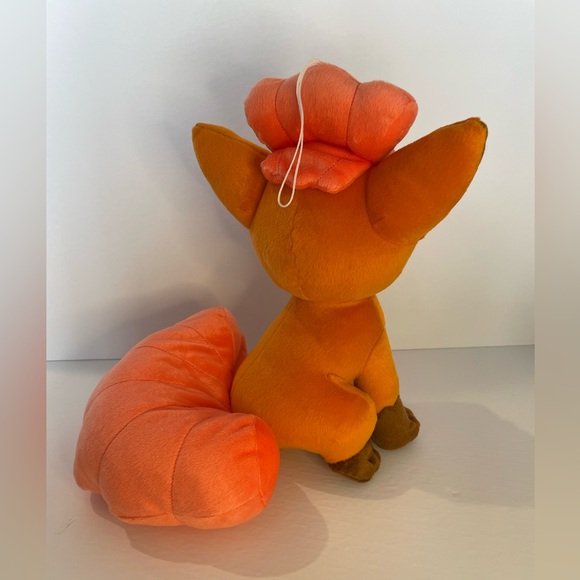 Bandai Pokémon Vulpix Plush - Picture 2 of 2